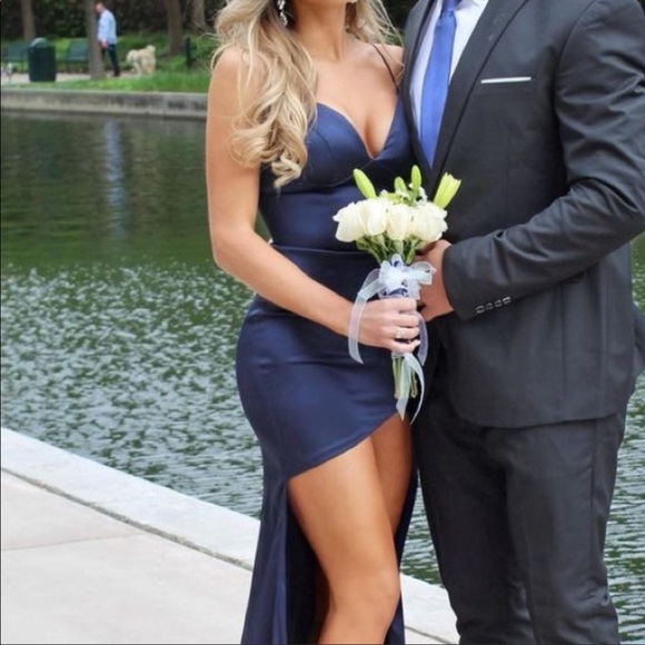 Sherri Hill Prom Dress - Picture 5 of 10